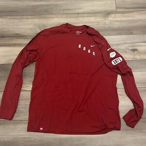 Arkansas Razorbacks Longsleeve with cool sleeve logo